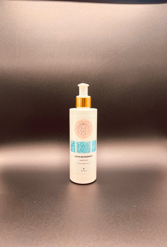 Latte Detergente Setificante con Acido Ialuronico 200 ml